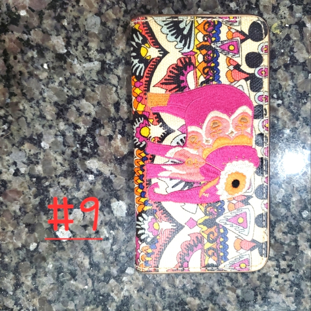 Sakroots Wallet